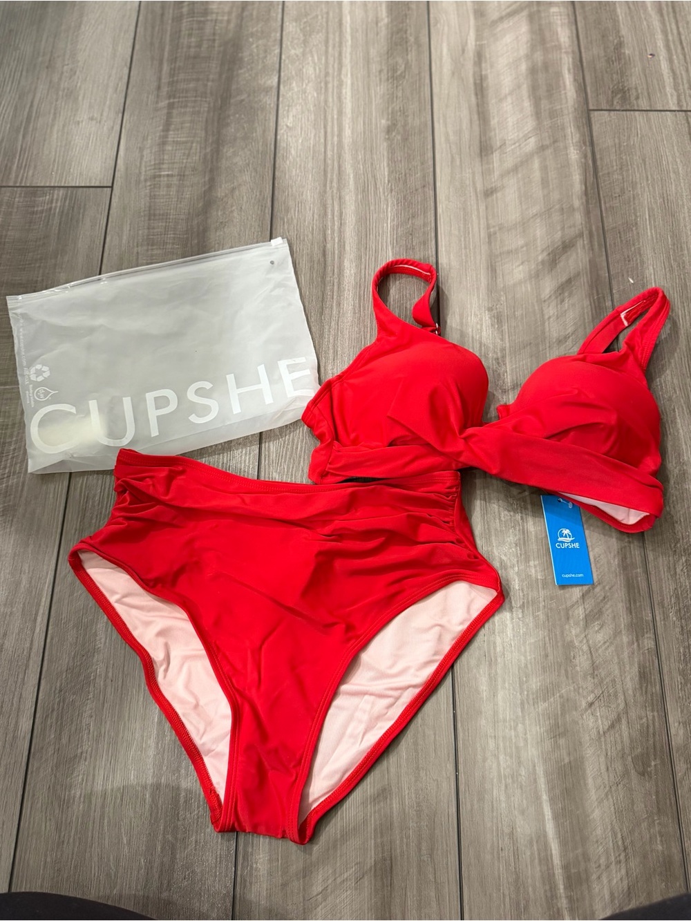 NWT Cupshe Red Bikini